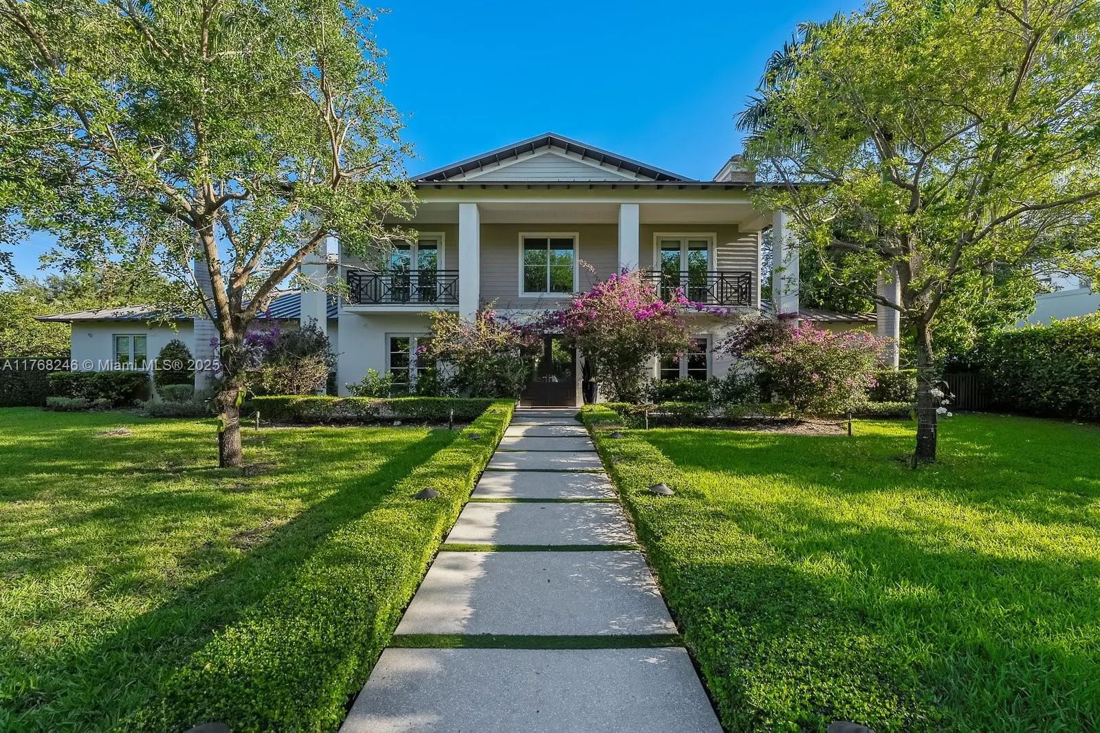 6 bedroom 6 bath for sale at 6151 SW 81st St, South Miami FL 33143