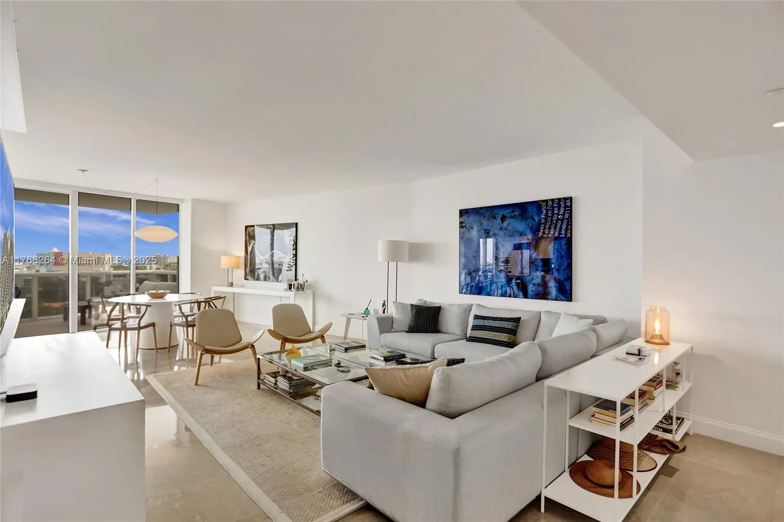 2 bedroom 2 bath for sale at 400 Alton Rd # 911, Miami Beach FL 33139