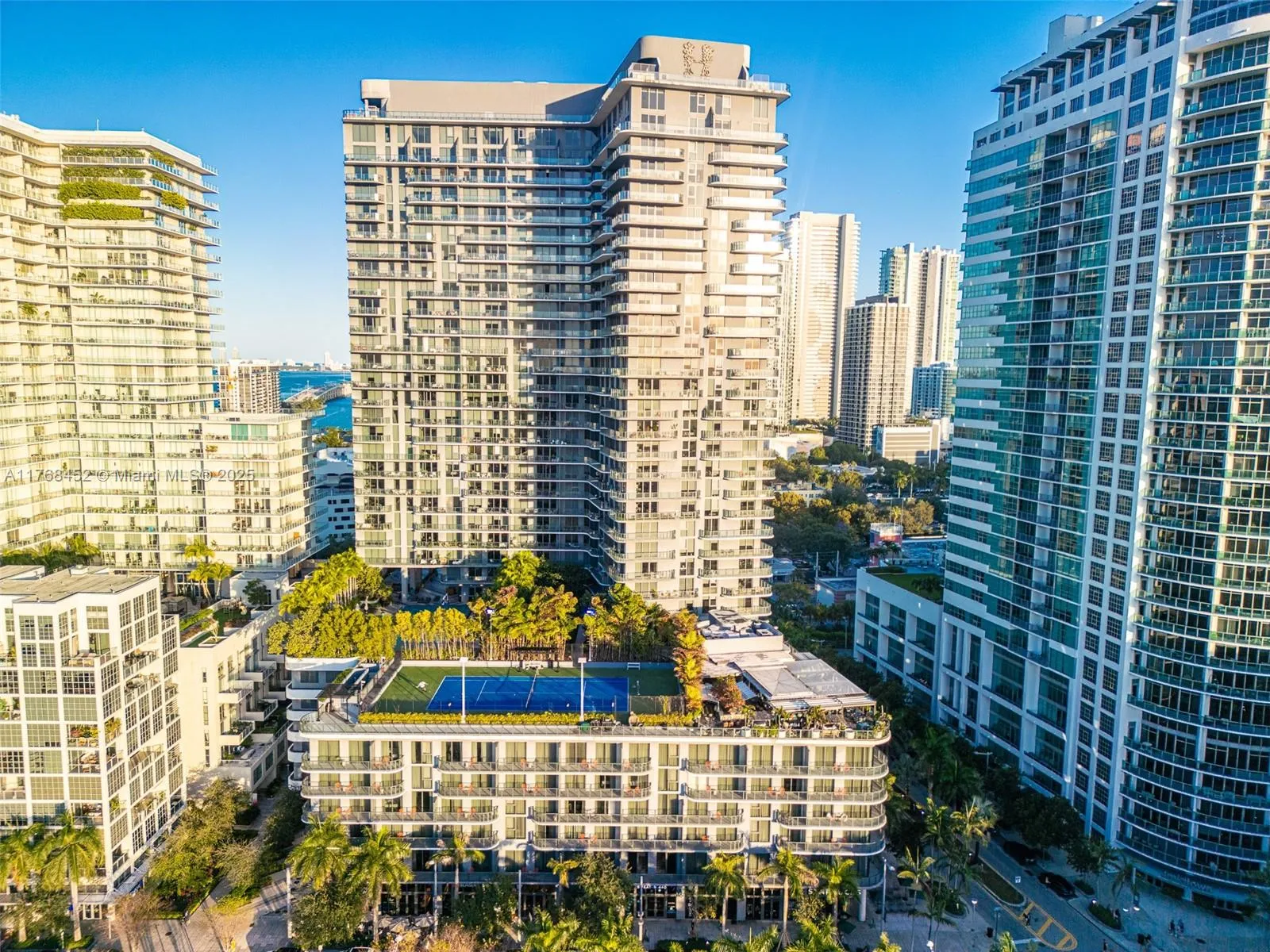 121 NE 34th St # 2805, Miami FL 33137