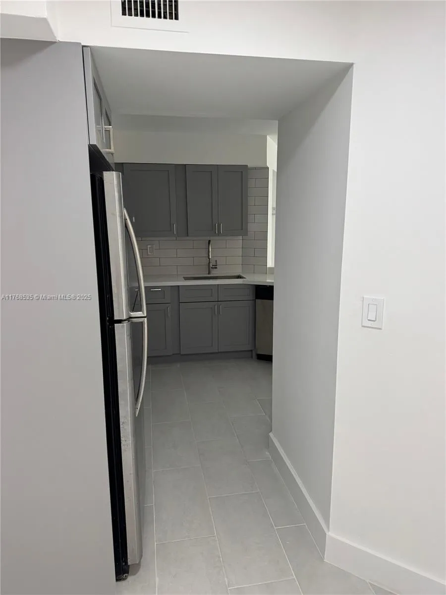 1280 S Alhambra Cir # 2209, Coral Gables FL 33146