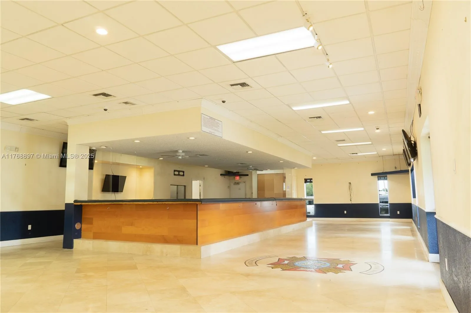for sale at 350 SW 25th St, Fort Lauderdale FL 33315