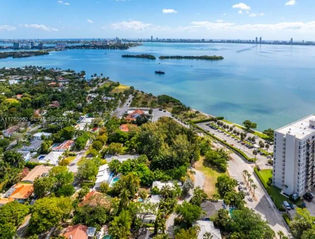 890 NE 70th St, Miami FL 33138