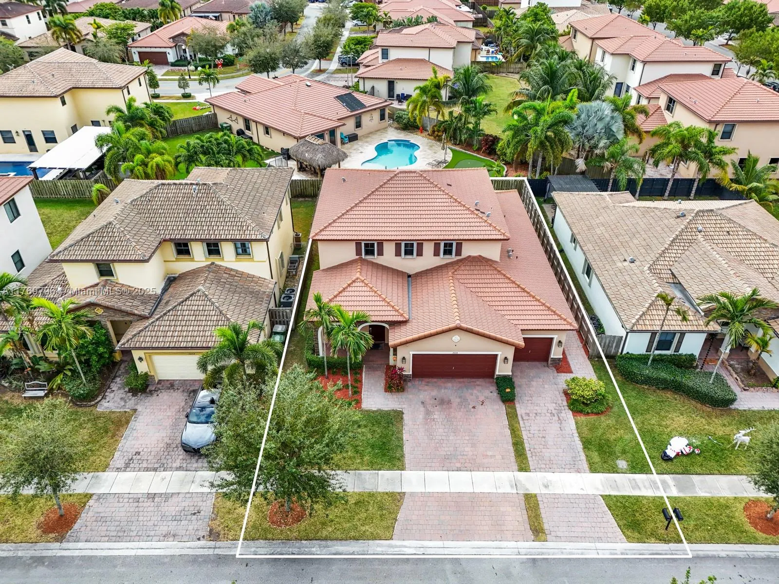 3626 SE 1st St, Homestead FL 33033