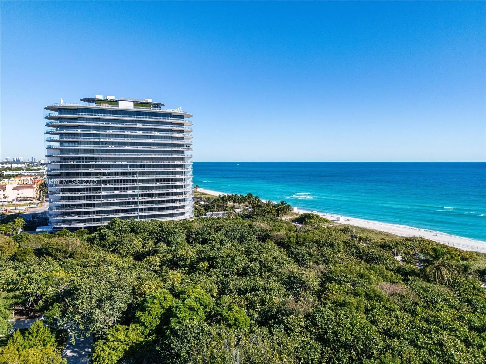 2 bedroom 2 bath for sale at 8701 Collins Ave # 804, Miami Beach FL 33154