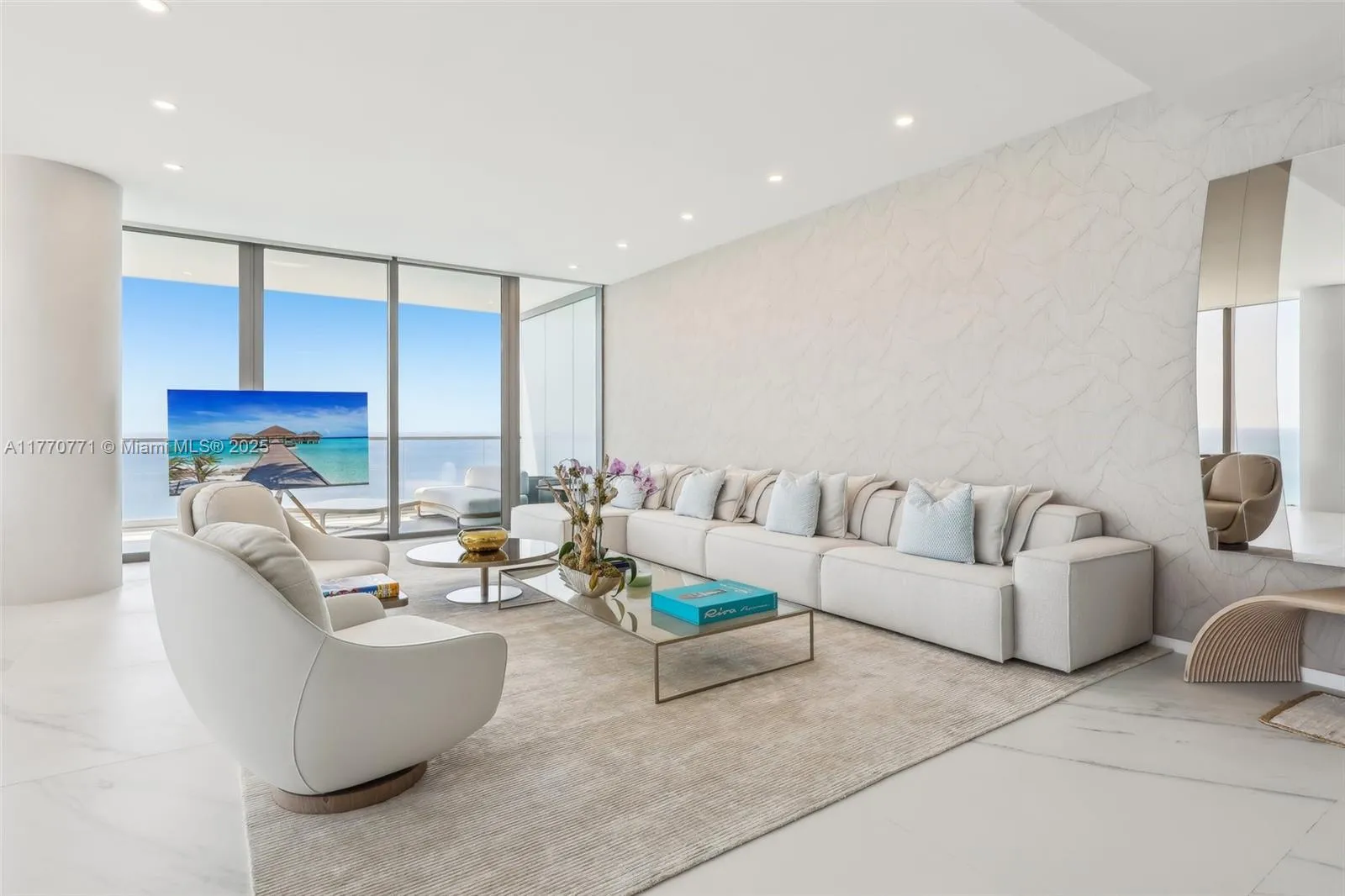 2000 S Ocean Dr # 28A, Hallandale Beach FL 33009