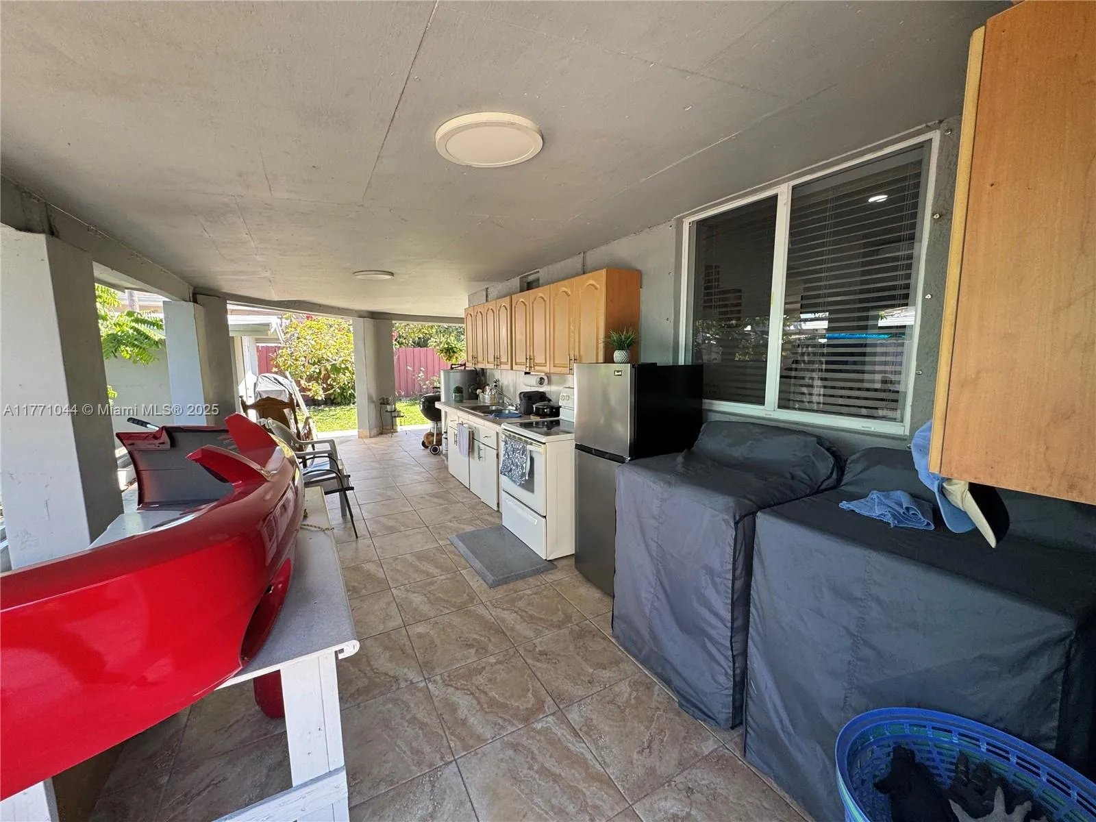 5665 E 7th Ave, Hialeah FL 33013