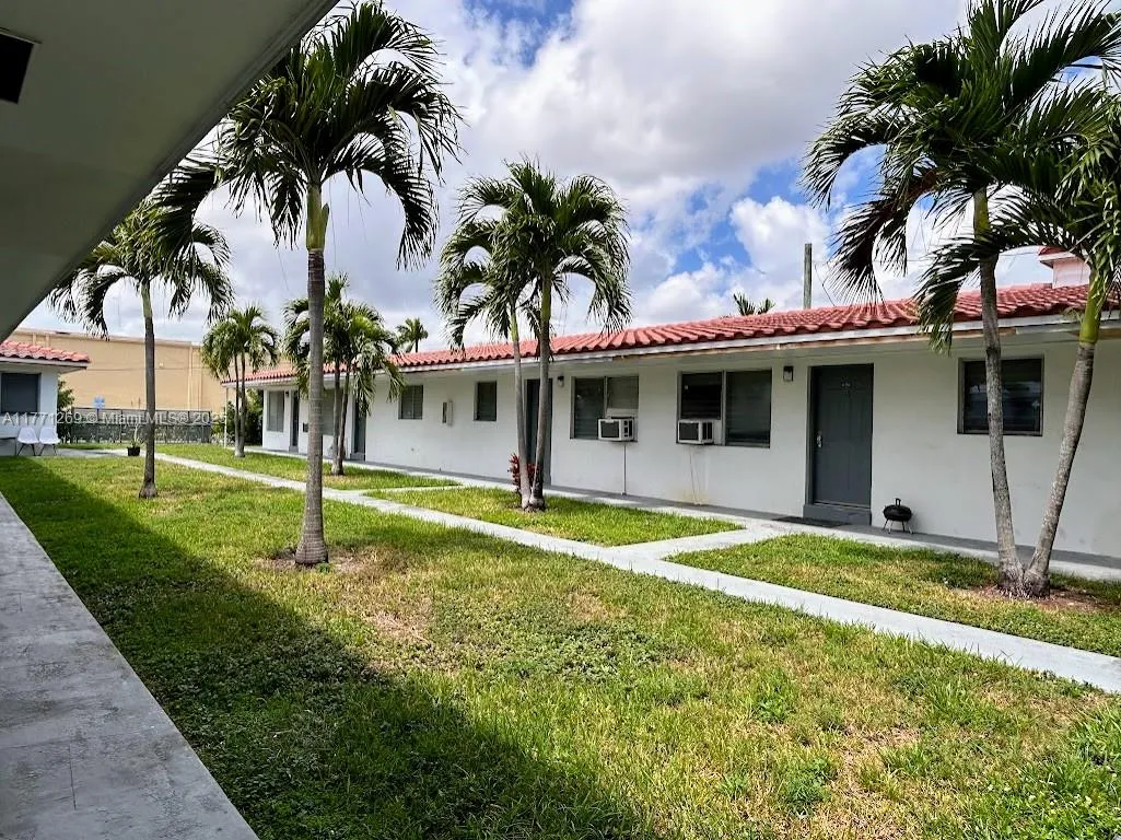 for sale at 9050 NE 8th Ave, Miami Shores FL 33138