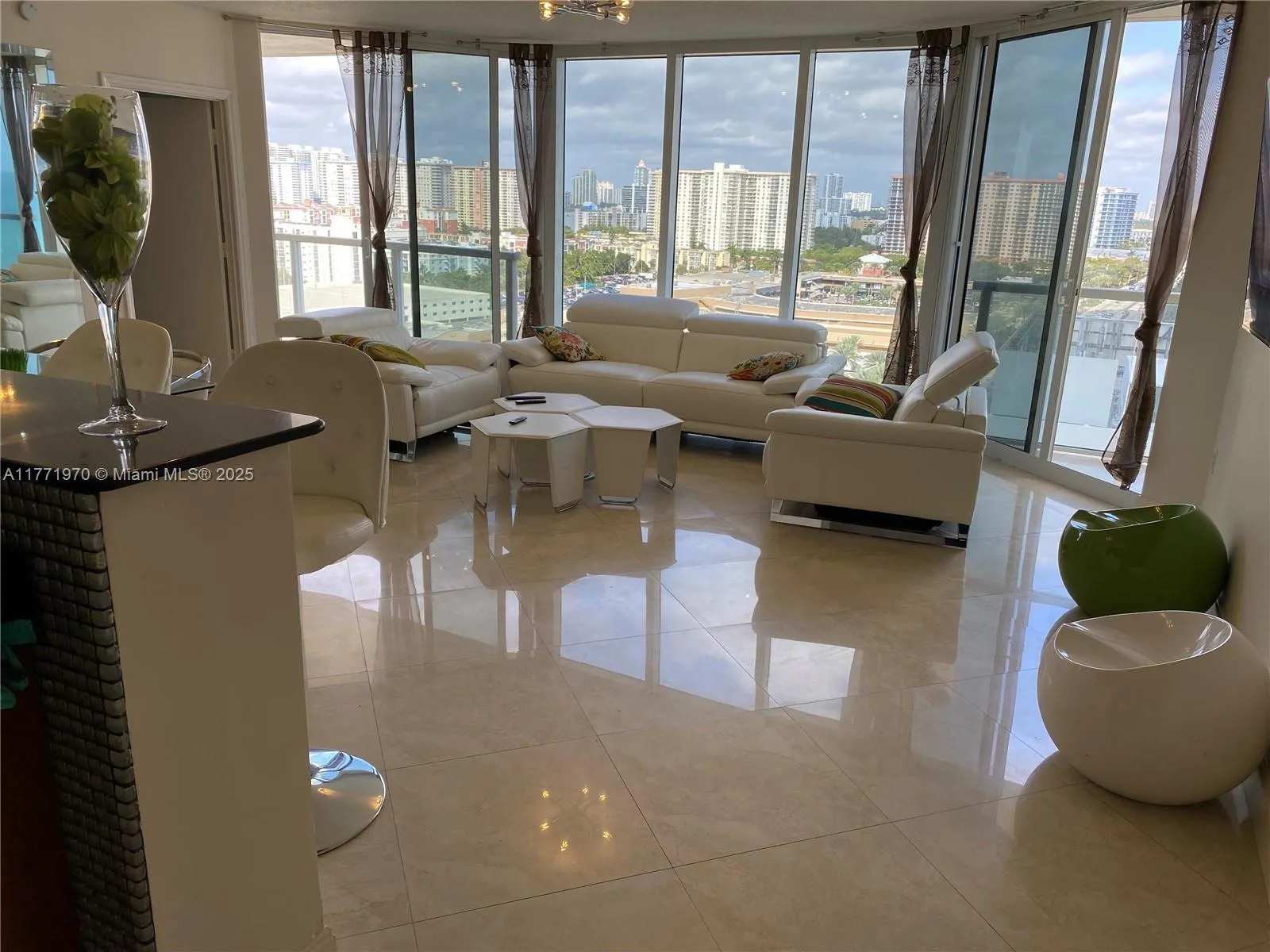 16699 Collins Ave # 1607, Sunny Isles Beach FL 33160