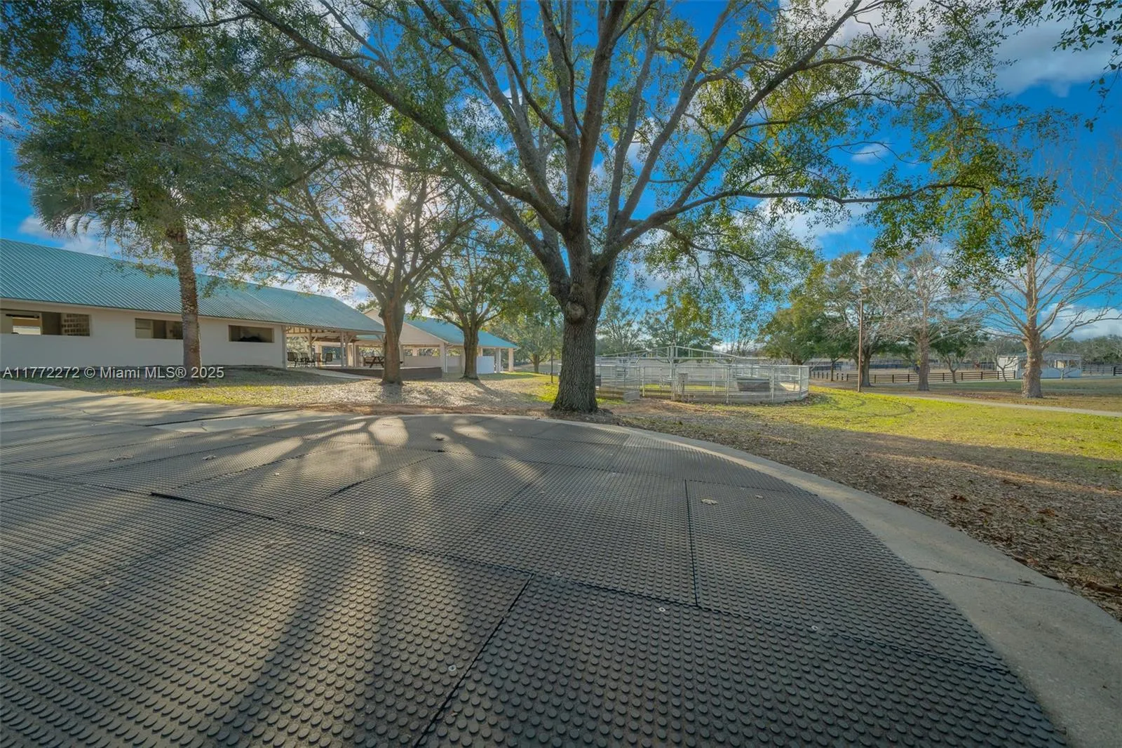 3 bedroom 2 bath for sale at 16921 SE 19th CT, Other City - In The State Of Florida FL 34491