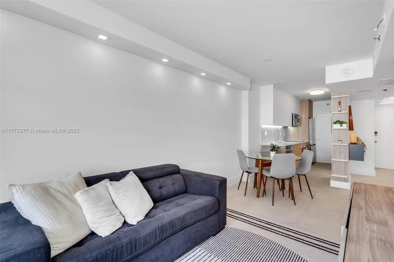 100 Lincoln Rd # 539, Miami Beach FL 33139