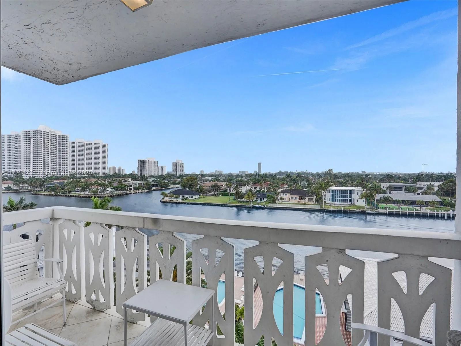 2 bedroom 2 bath for rent at 3113 S Ocean Dr # 710, Hallandale Beach FL 33009