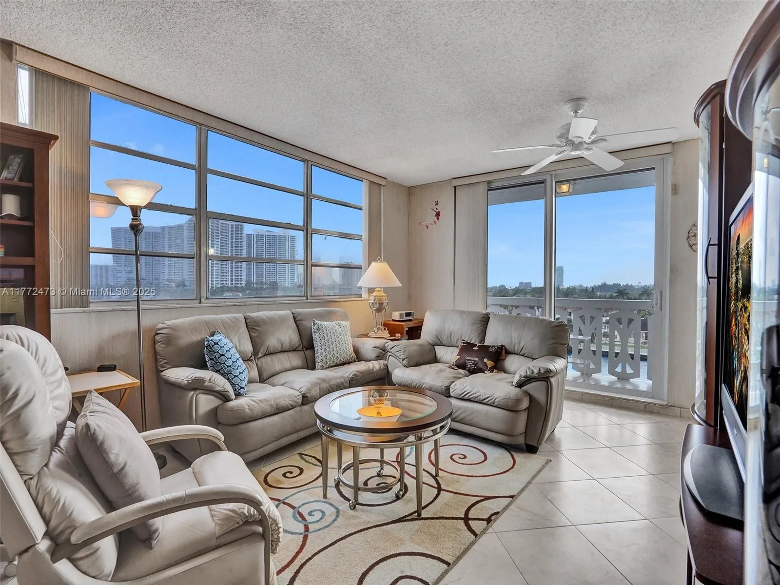 3113 S Ocean Dr # 710, Hallandale Beach FL 33009
