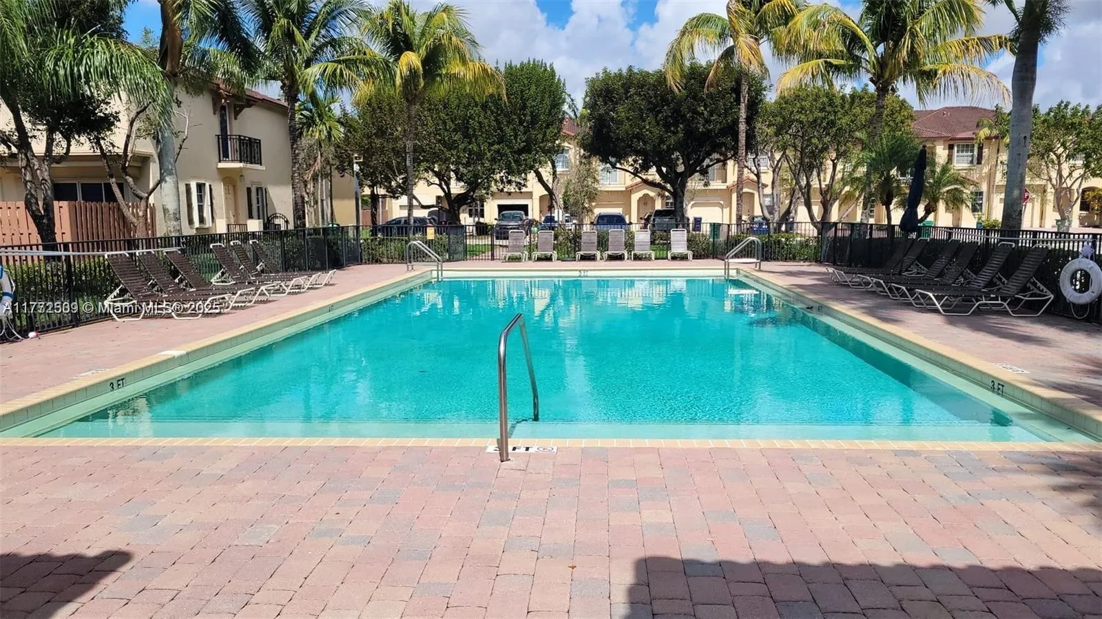 12940 SW 135th St # 12940, Miami FL 33186