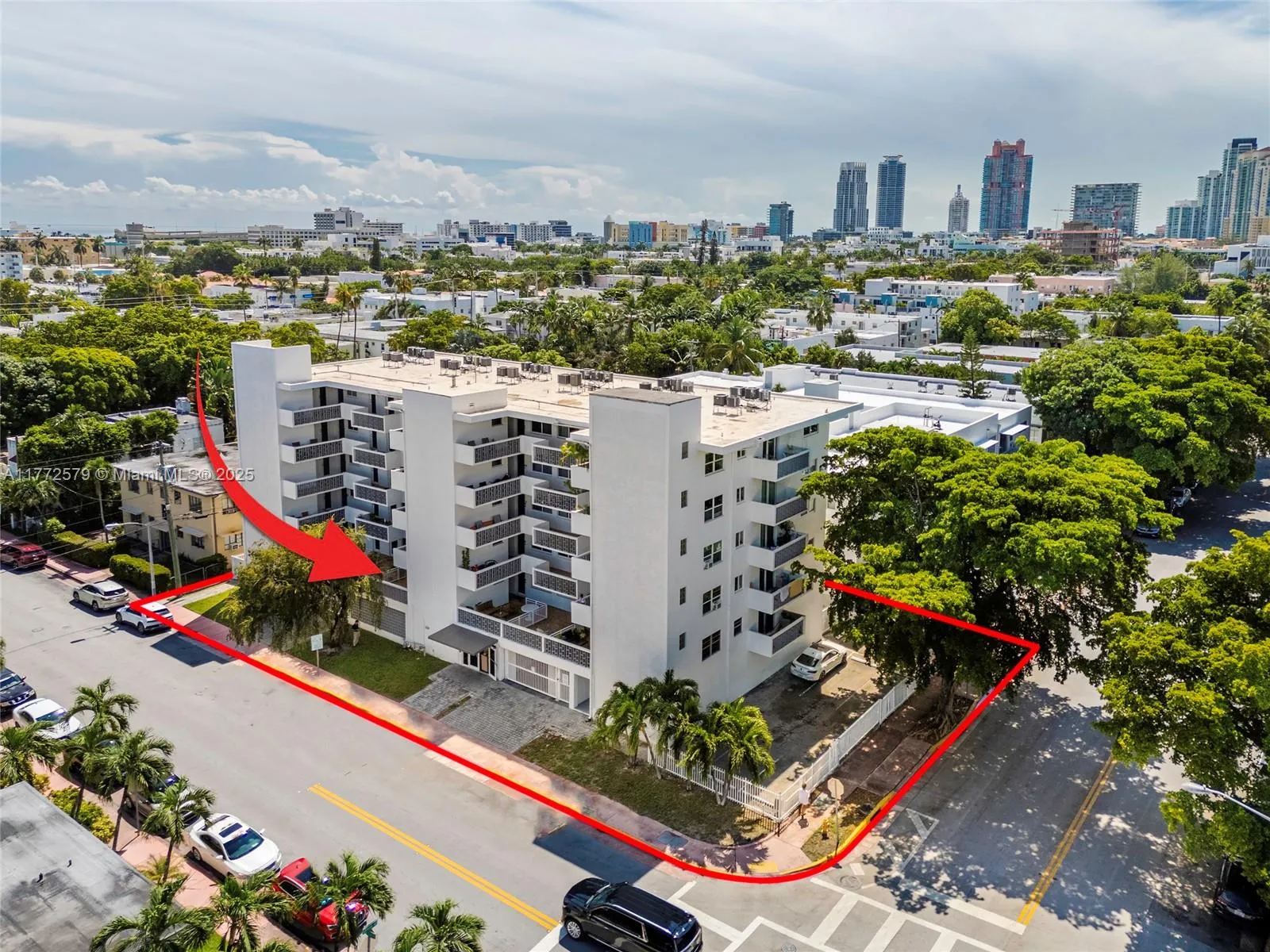 1030 9th St # 203, Miami Beach FL 33139