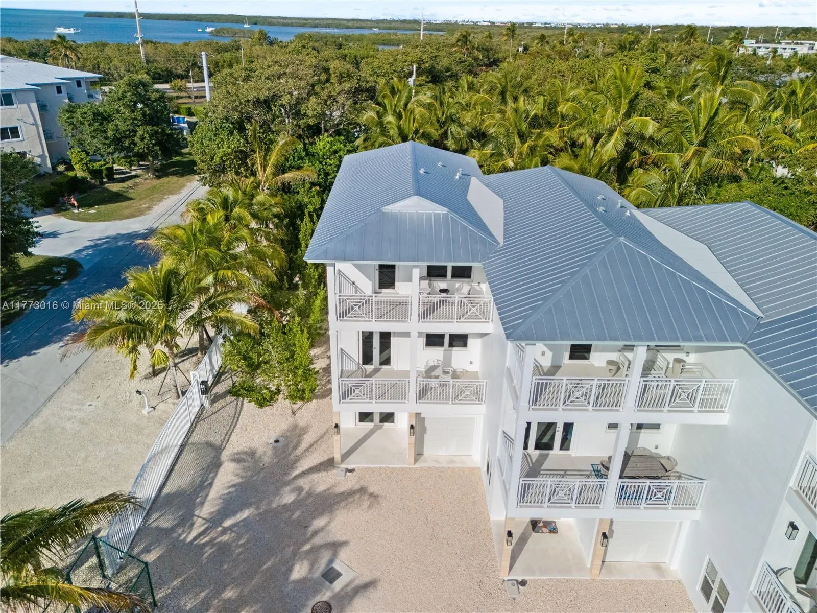 3 bedroom 3 bath for sale at 84745 Old Hwy # 1, Islamorada FL 33036