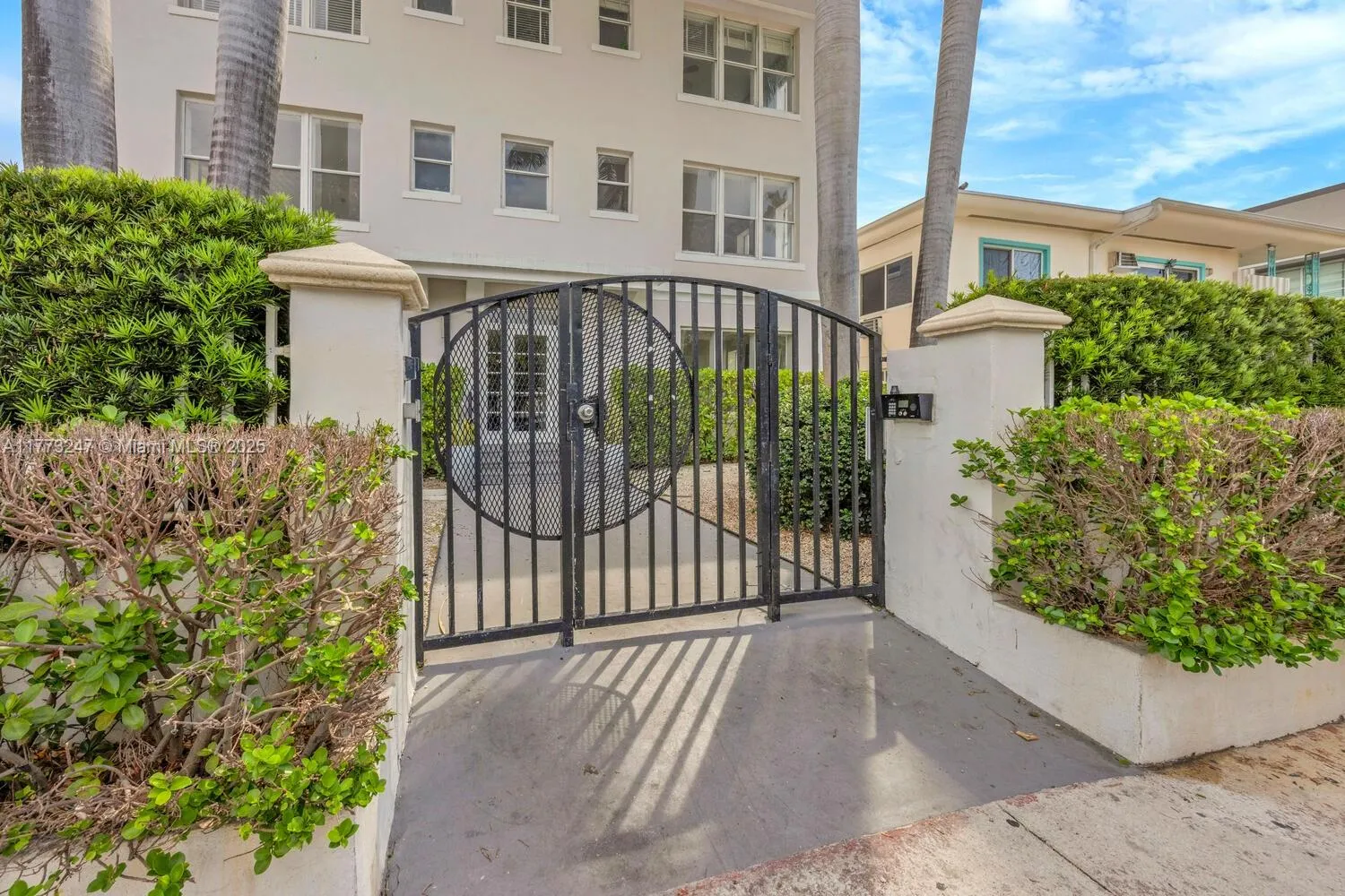 1027 Pennsylvania Ave # 201, Miami Beach FL 33139