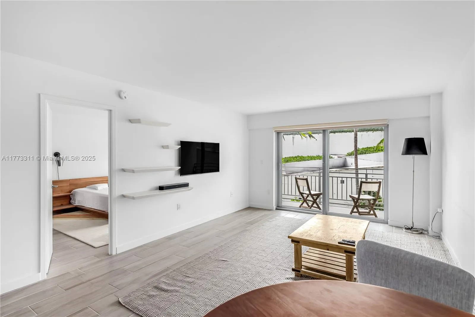 1025 Alton Rd # 308, Miami Beach FL 33139