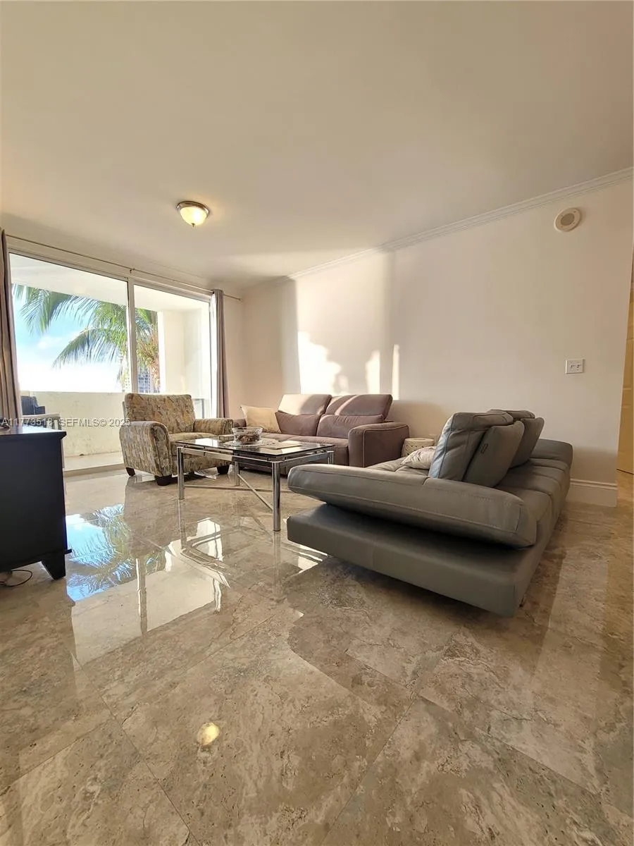 17100 N Bay Rd # 1307, Sunny Isles Beach FL 33160