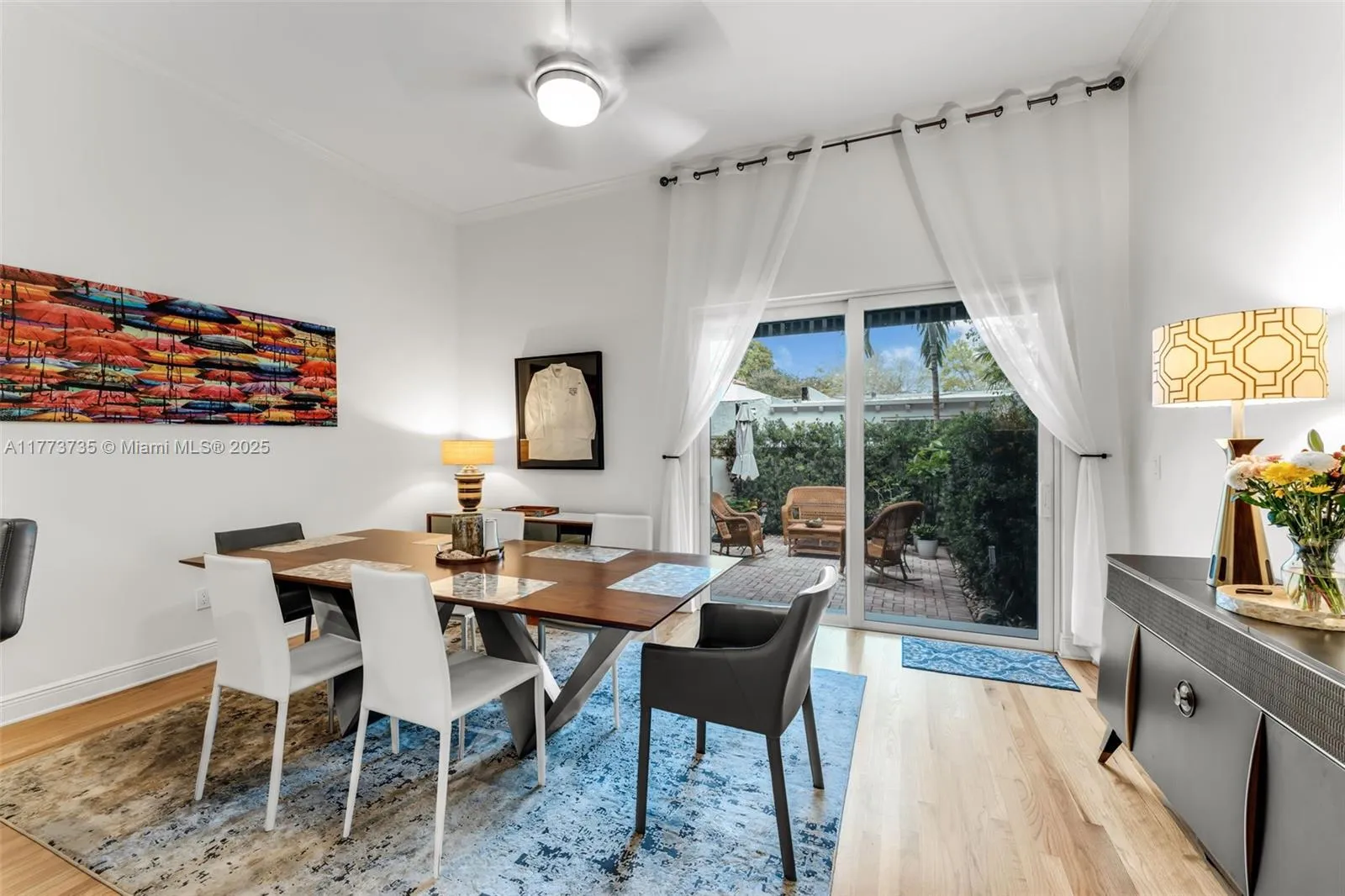 443 Coral Way # 10, Coral Gables FL 33134