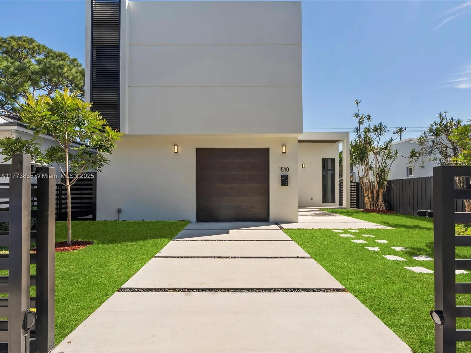 4 bedroom 3 bath for sale at 1510 SW 15th St, Miami FL 33145