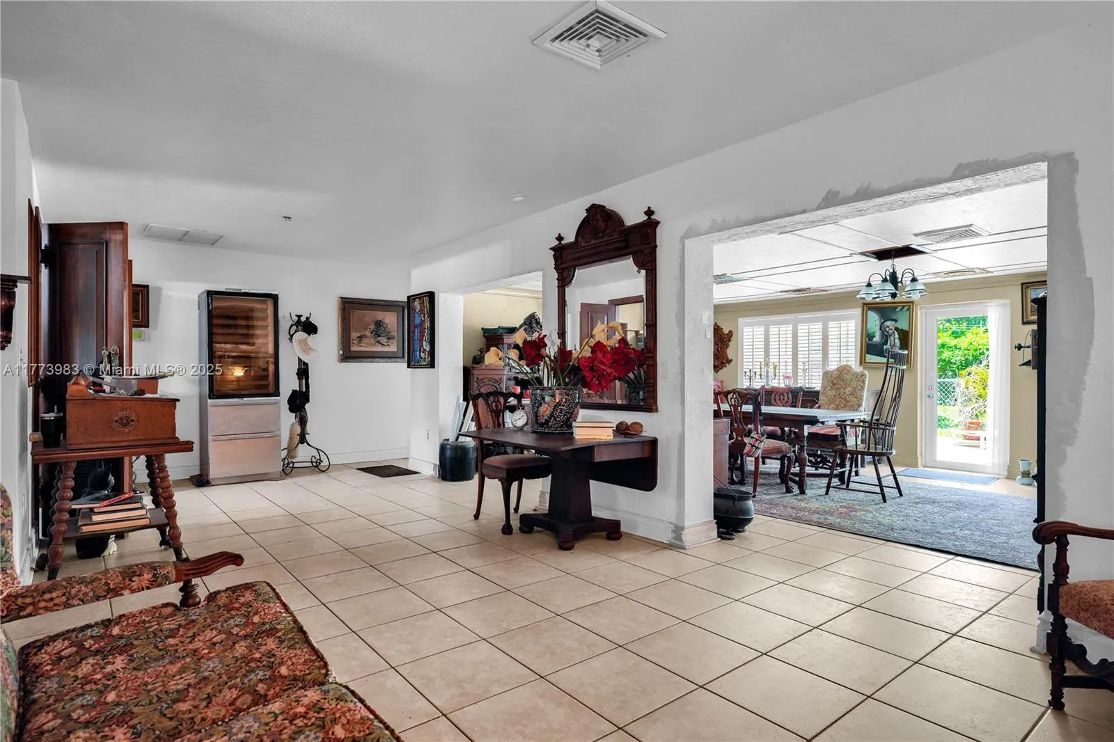 6415 SW 48th St, Miami FL 33155