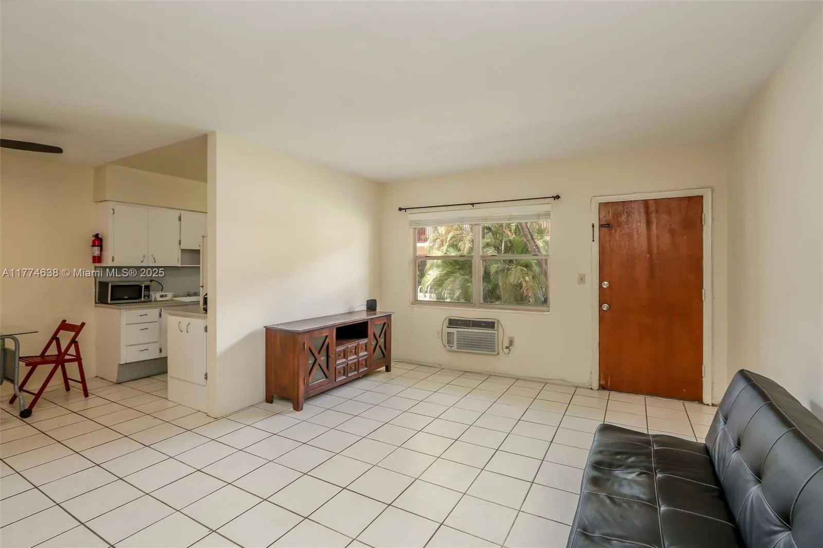 1250 S Alhambra Cir # 8, Coral Gables FL 33146