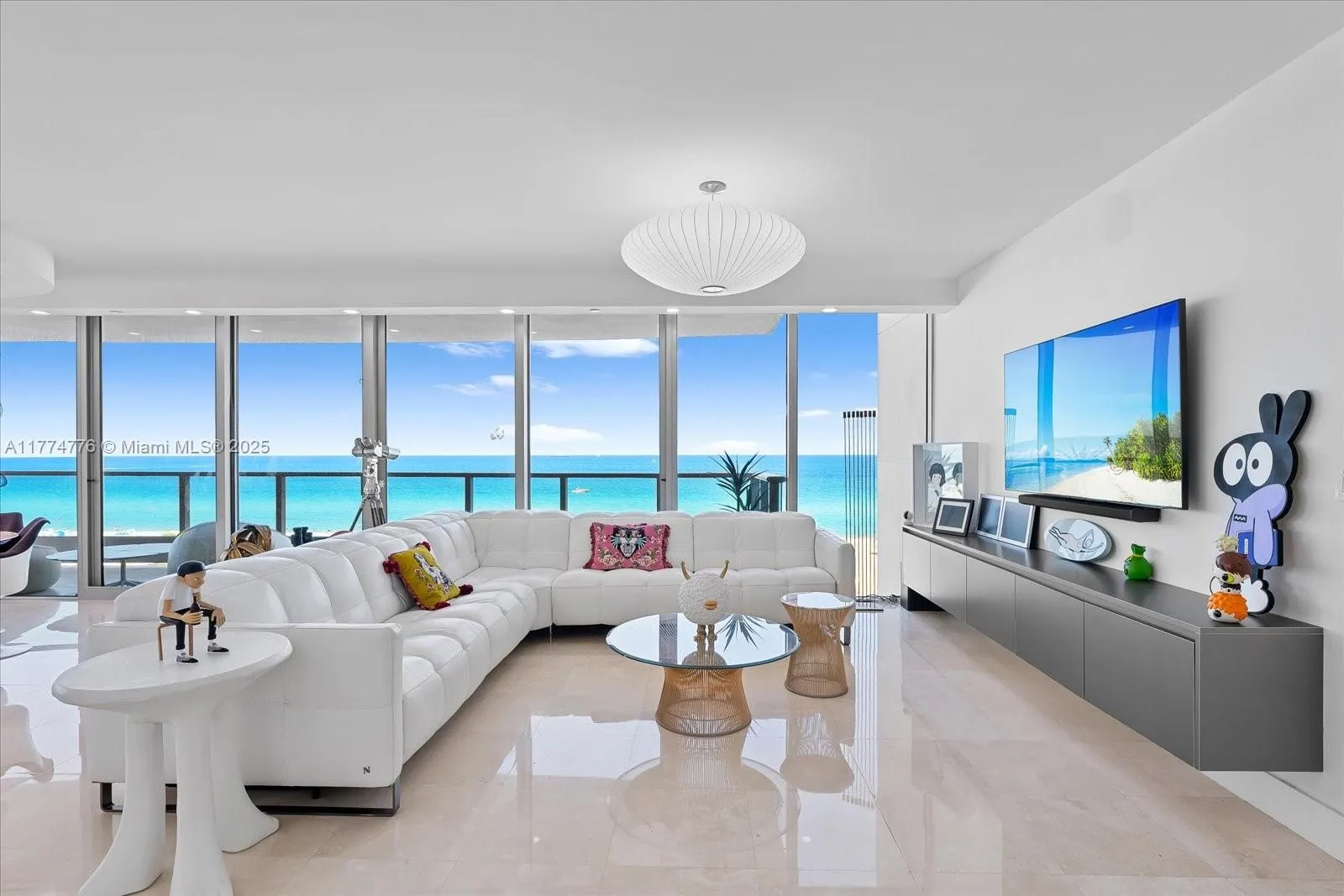 1455 Ocean Dr # 809, Miami Beach FL 33139