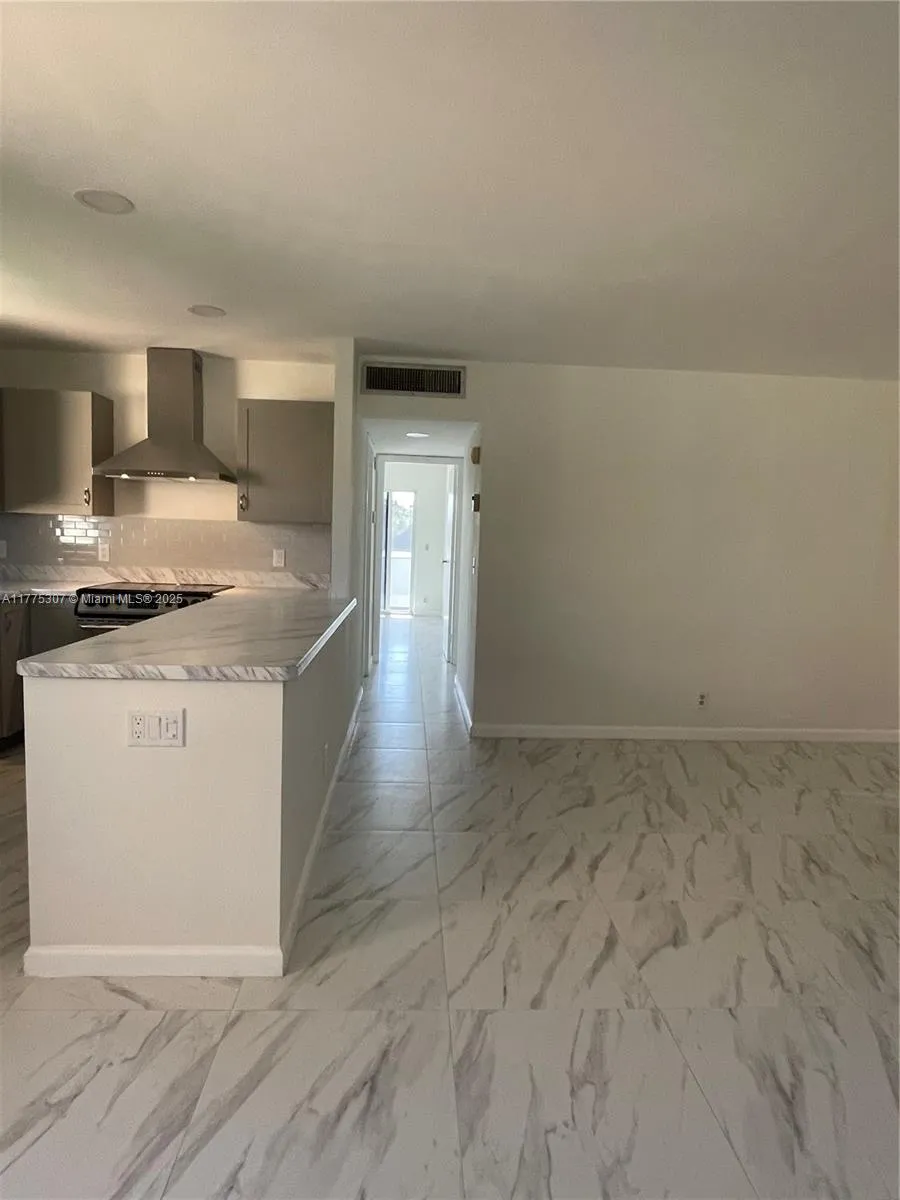 233 Saxony E # 233, Delray Beach FL 33446