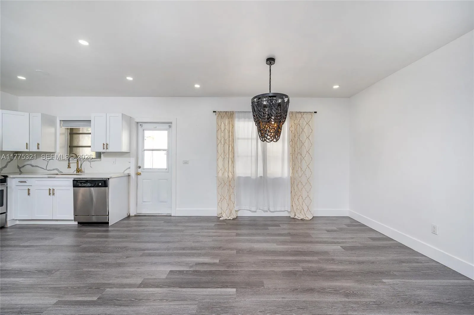 1704 S Le Jeune Rd, Coral Gables FL 33134