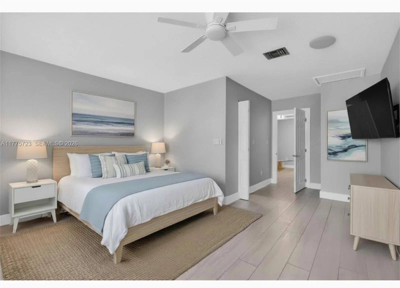 217 SE 5th St, Dania Beach FL 33004