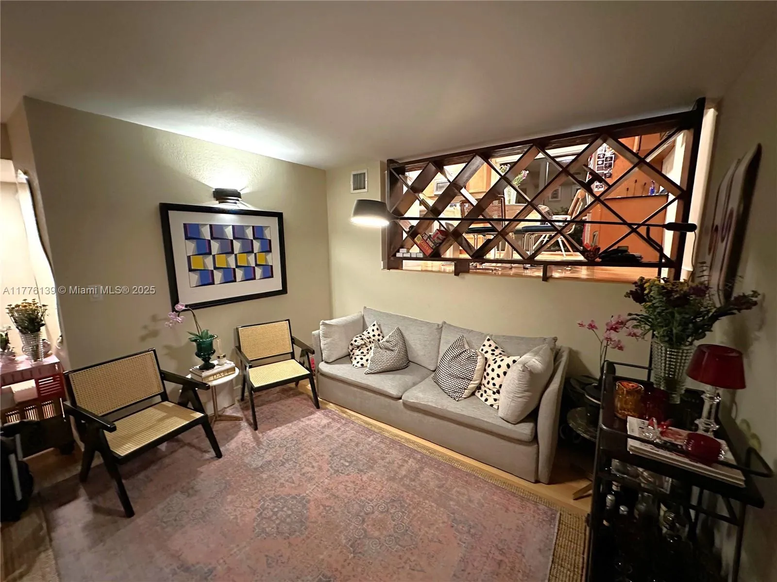 400 Valencia Ave # 2, Coral Gables FL 33134