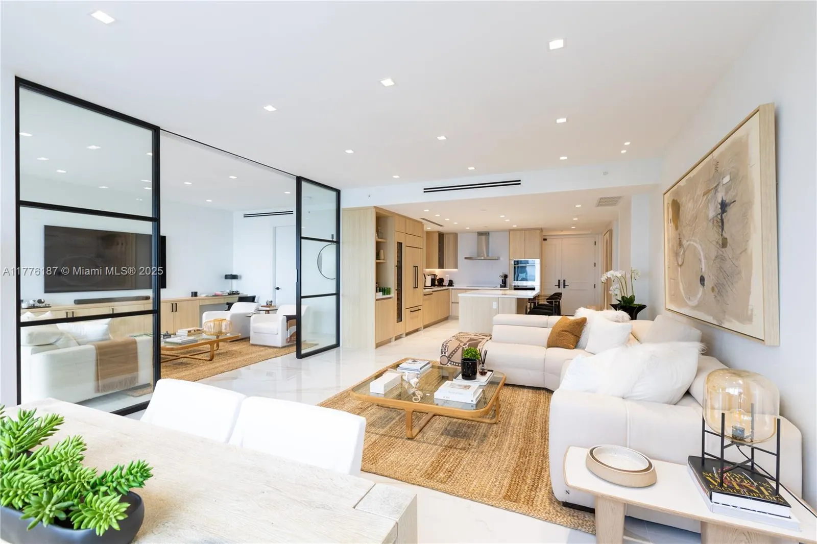 2 bedroom 2 bath for sale at 1425 Brickell Ave # 47A, Miami FL 33131