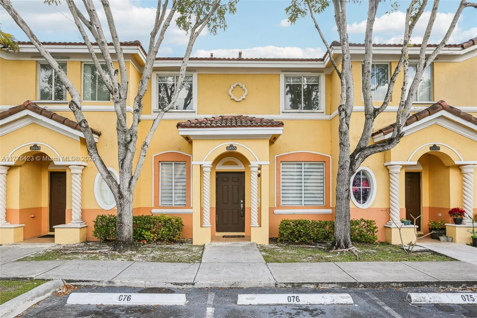 3 bedroom 2 bath for sale at 2855 SE 15th Rd # 76, Homestead FL 33035