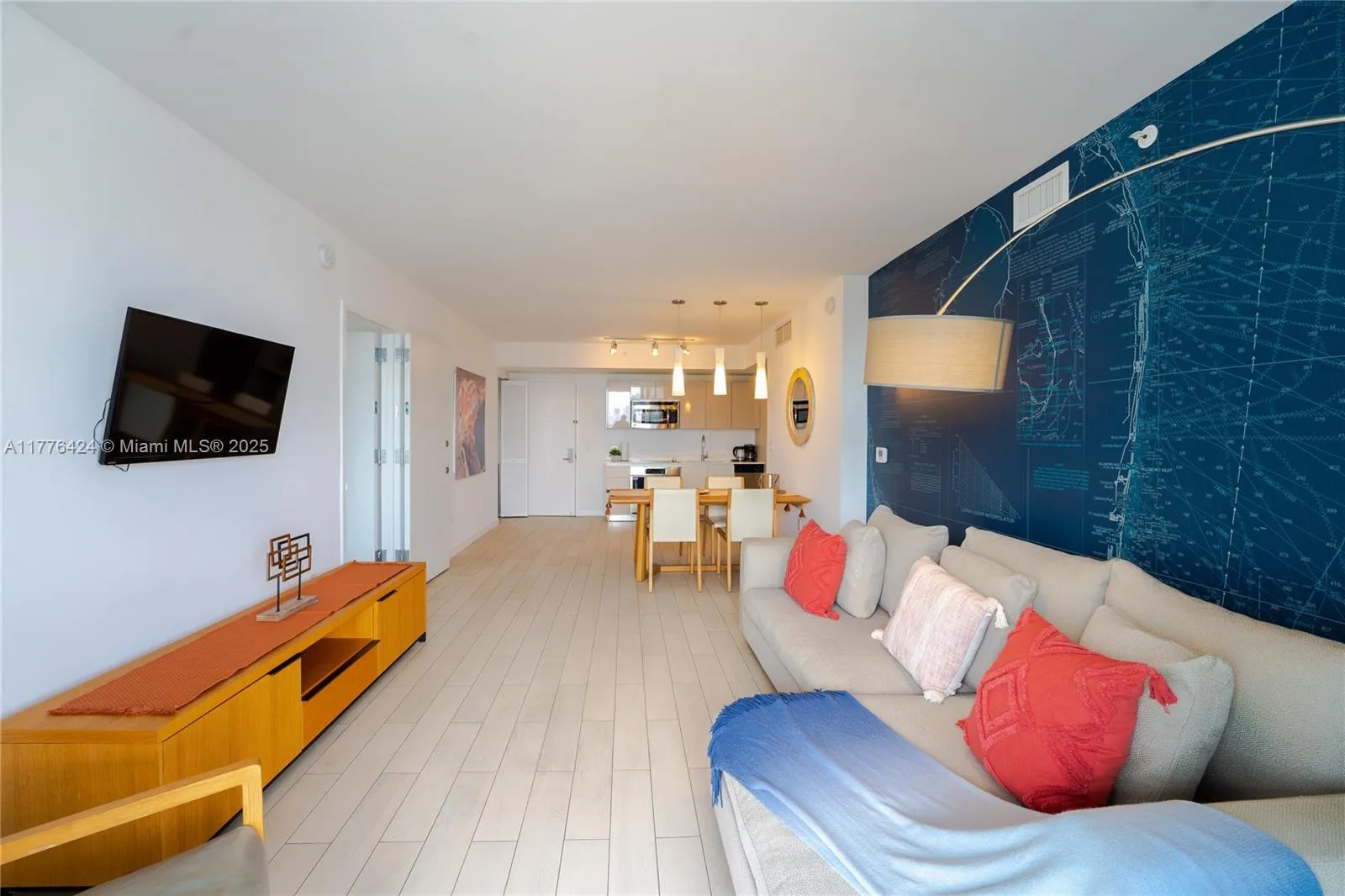 2602 E Hallandale Beach Blvd # R1007, Hallandale Beach FL 33009