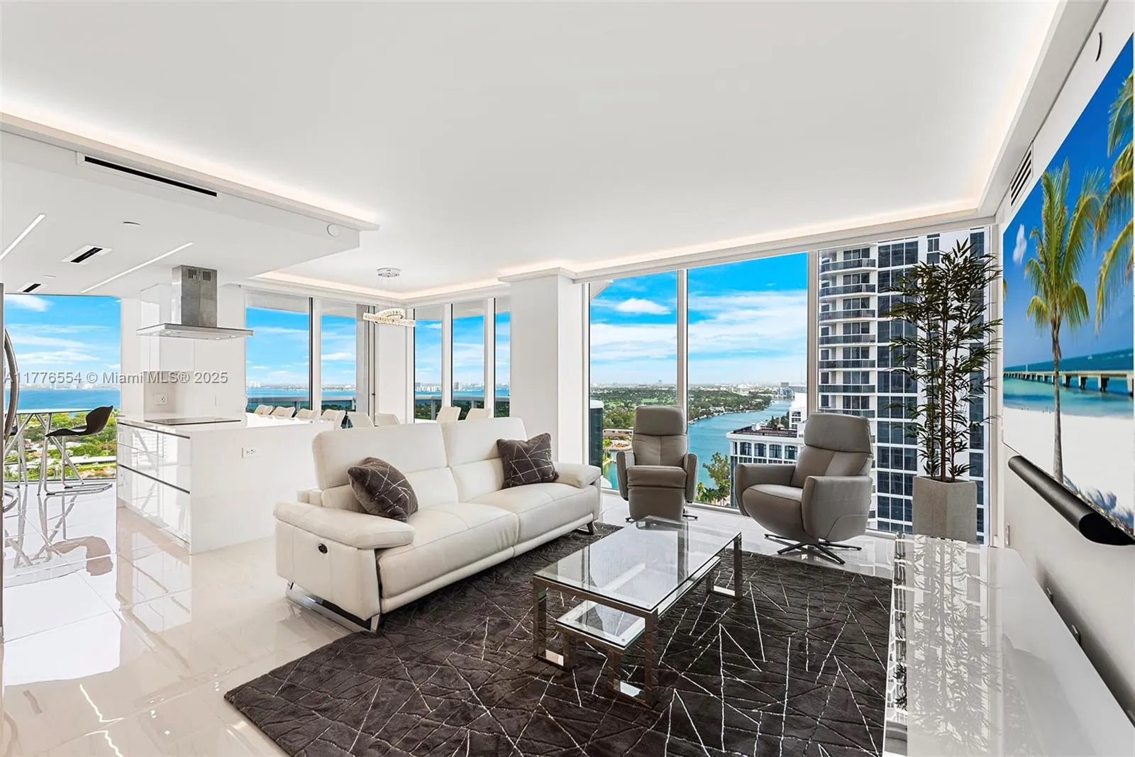 2 bedroom 2 bath for sale at 4775 Collins Ave # 2607, Miami Beach FL 33140