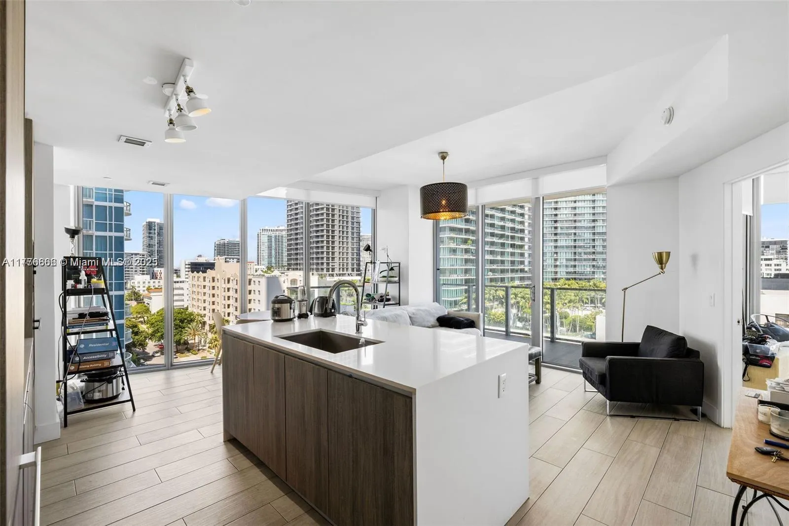 2900 NE 7th Ave # 901, Miami FL 33137