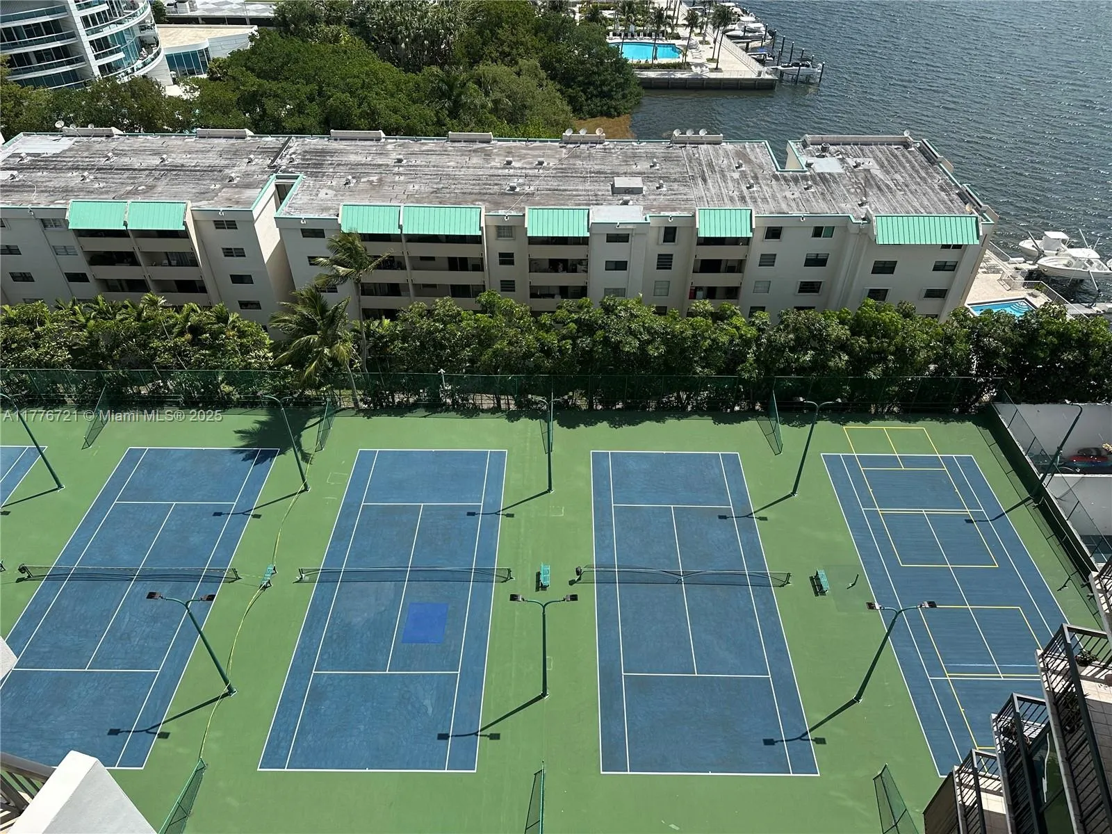 2333 Brickell Ave # 1607, Miami FL 33129