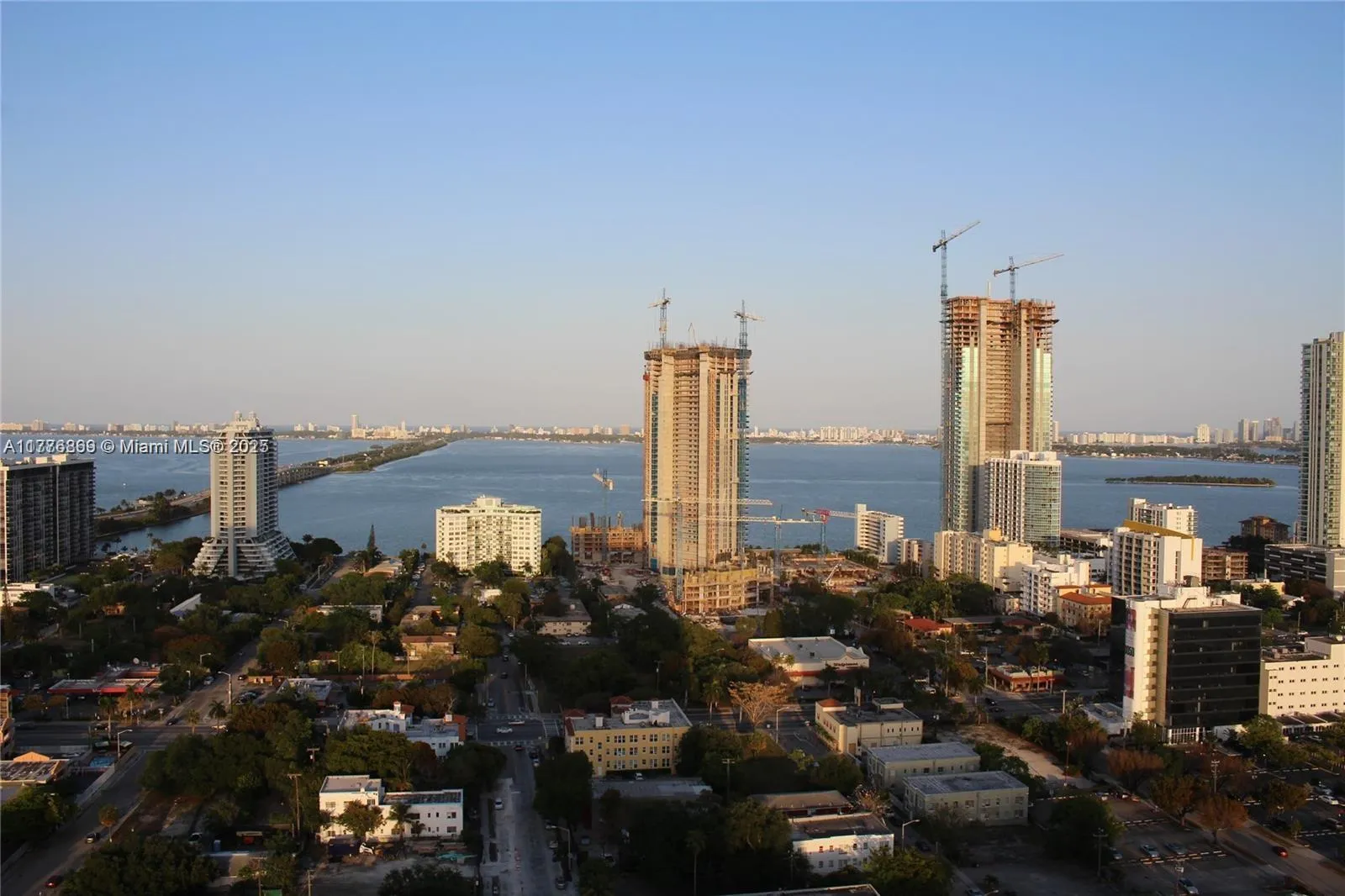 3301 NE 1 AV # H2904, Miami FL 33137