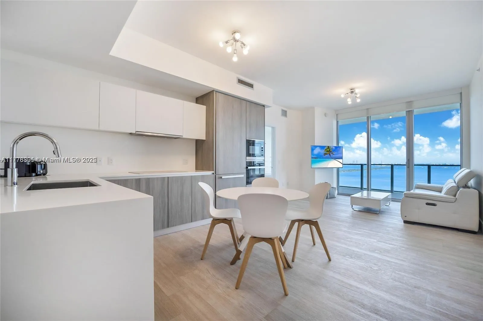 2900 NE 7th Ave # 2505, Miami FL 33137