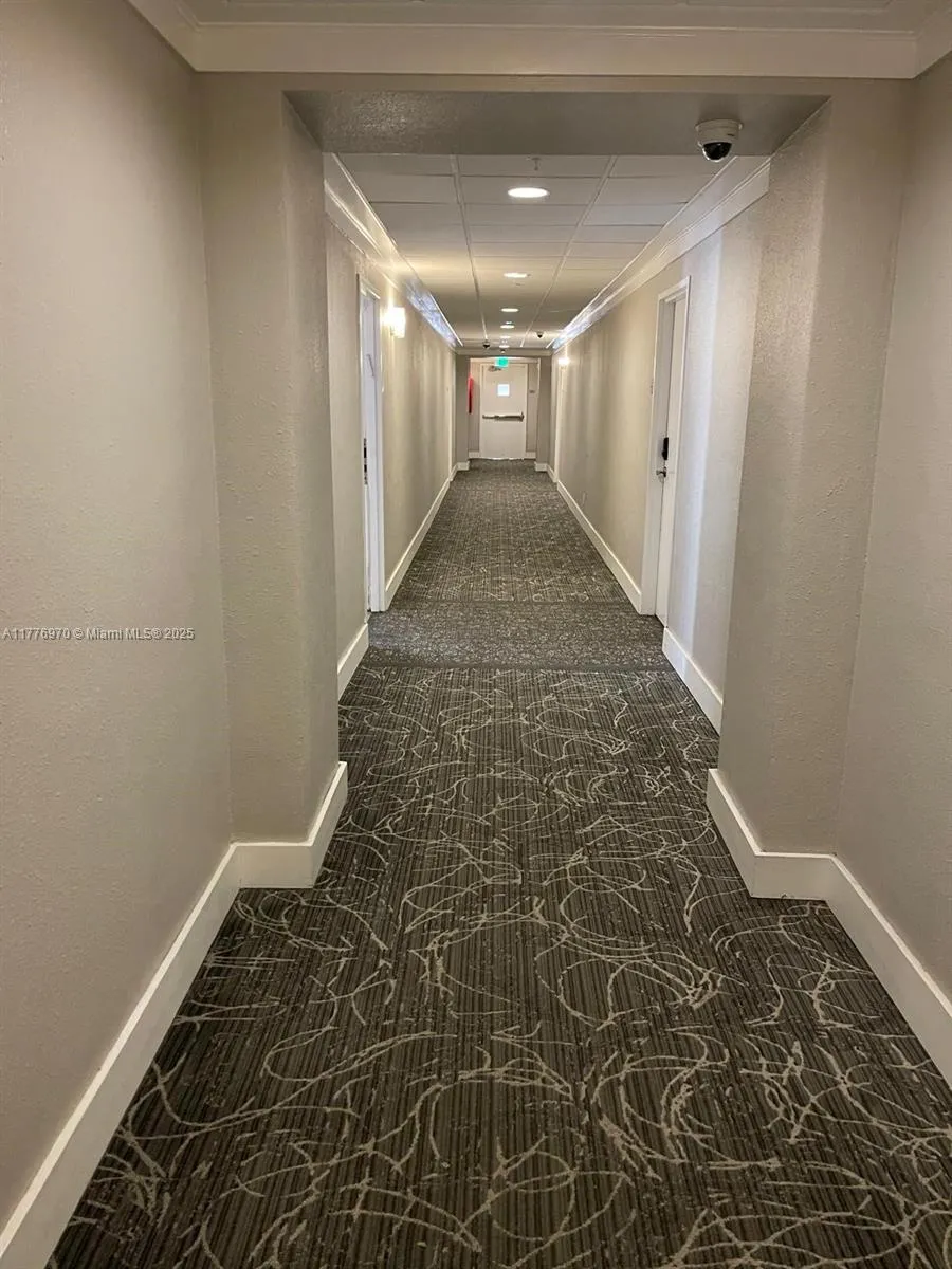 19390 Collins Ave # 123, Sunny Isles Beach FL 33160