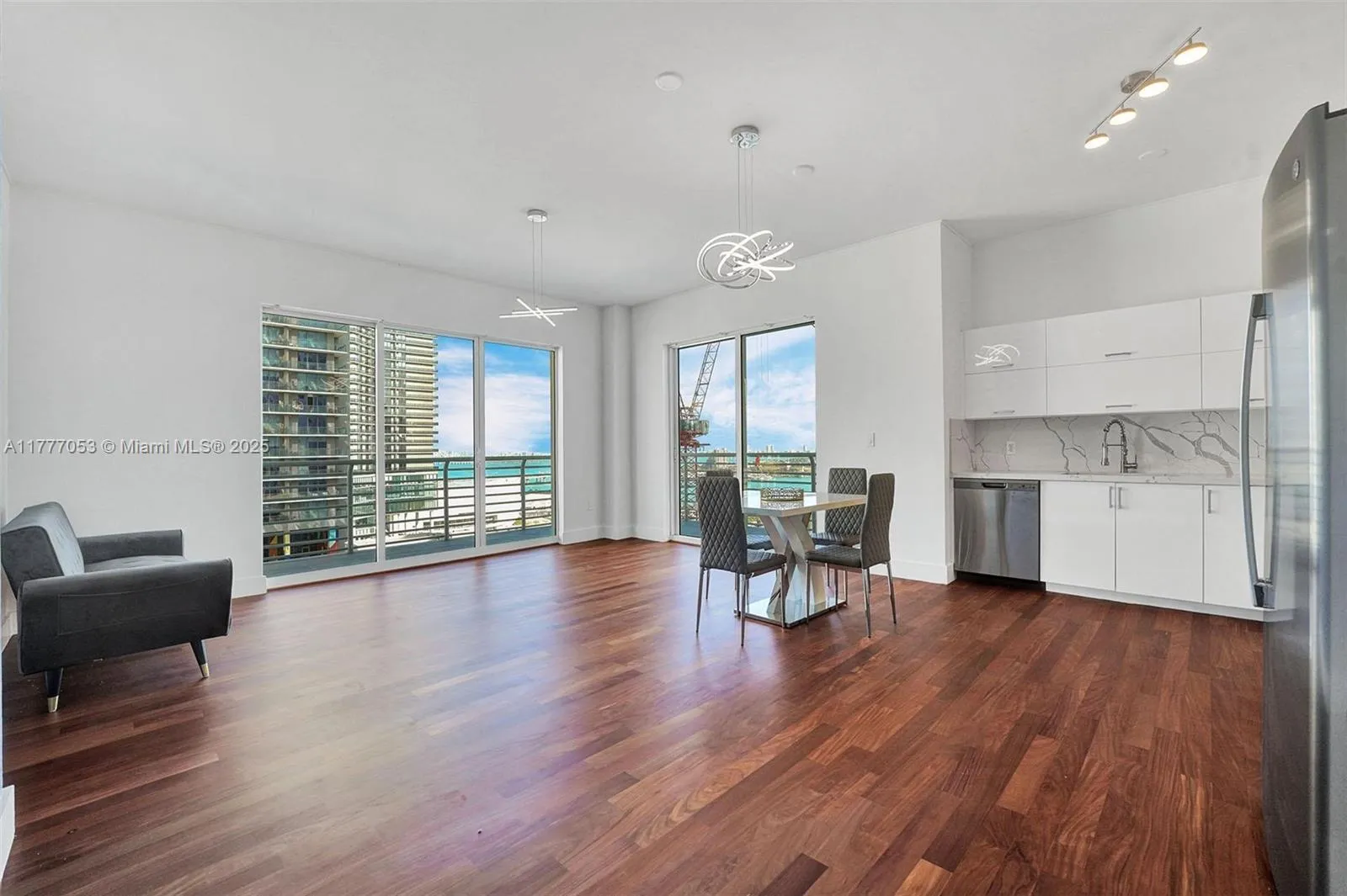 2 bedroom 2 bath for sale at 234 NE 3rd St # 2202, Miami FL 33132