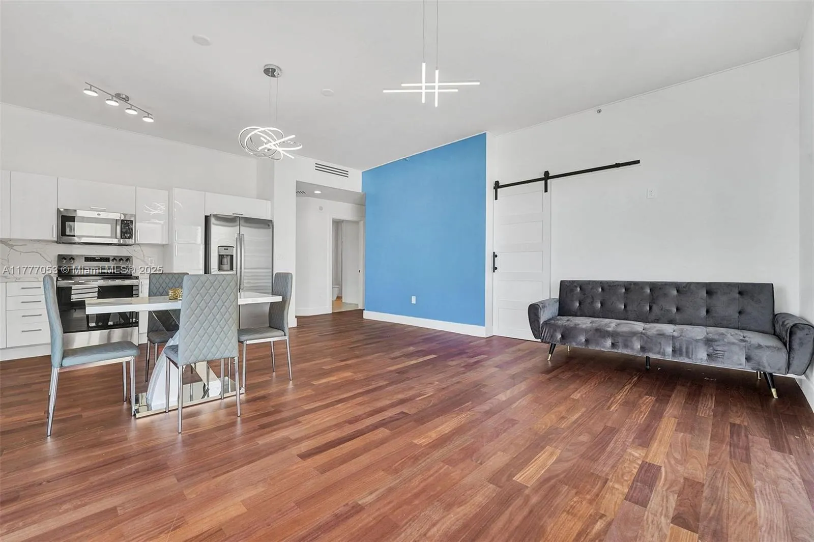 234 NE 3rd St # 2202, Miami FL 33132