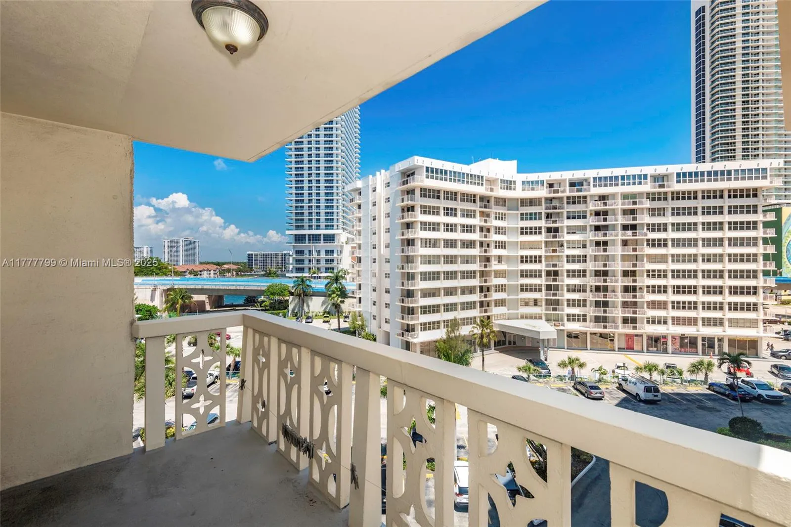 1817 S Ocean Dr # 628, Hallandale Beach FL 33009