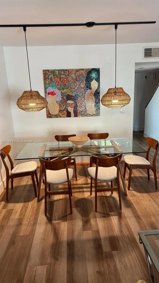 2600 Cardena St # 13, Coral Gables FL 33134