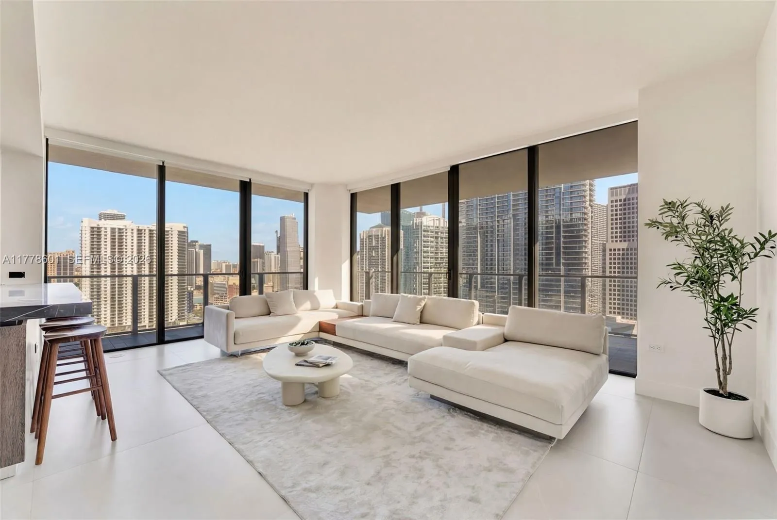 88 SW 7th Street # 2411, Miami FL 33130