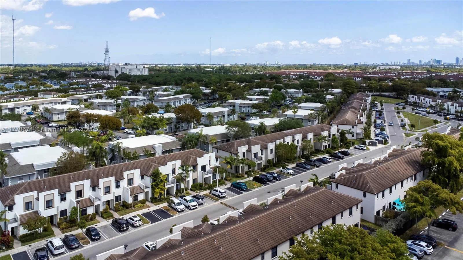 321 NE 208th Ter, Miami FL 33179