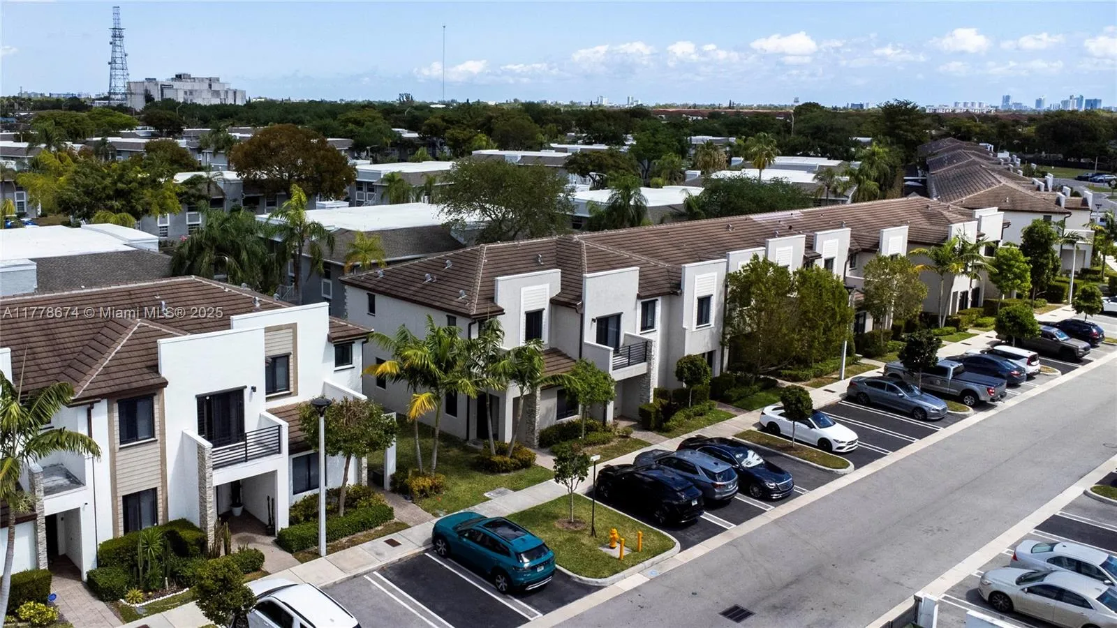 321 NE 208th Ter, Miami FL 33179