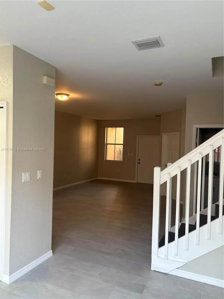 12476 SW 122nd St, Miami FL 33186