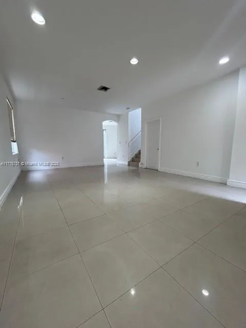 1832 SE 15th St # 1832, Homestead FL 33035