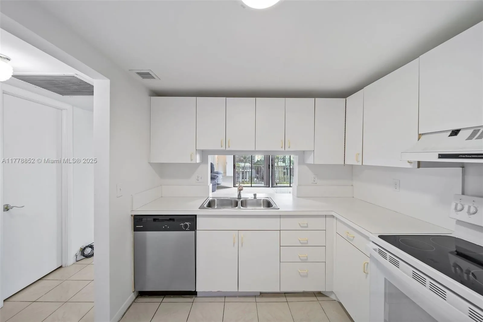 6545 Indian Creek Dr # 505, Miami Beach FL 33141